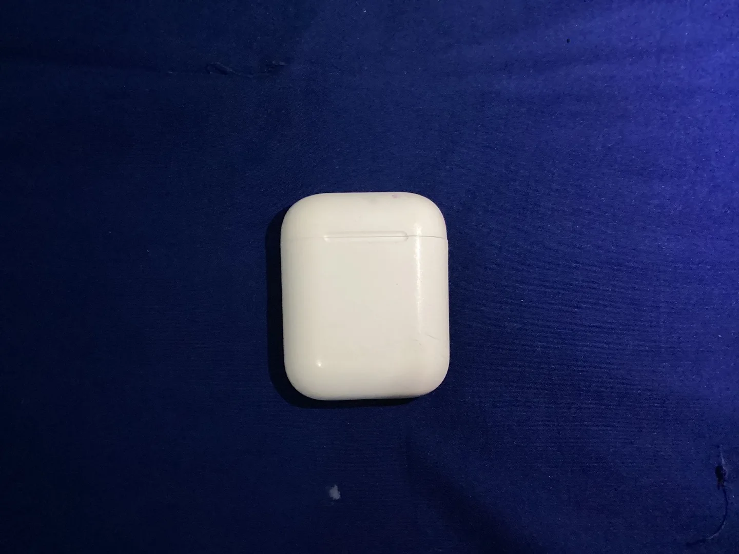 Apple AirPods 2nd Generation Case thumbnail