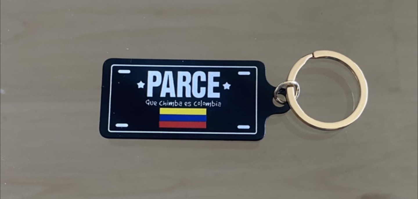 Colombian Flag Pin & Keychain - photo 2
