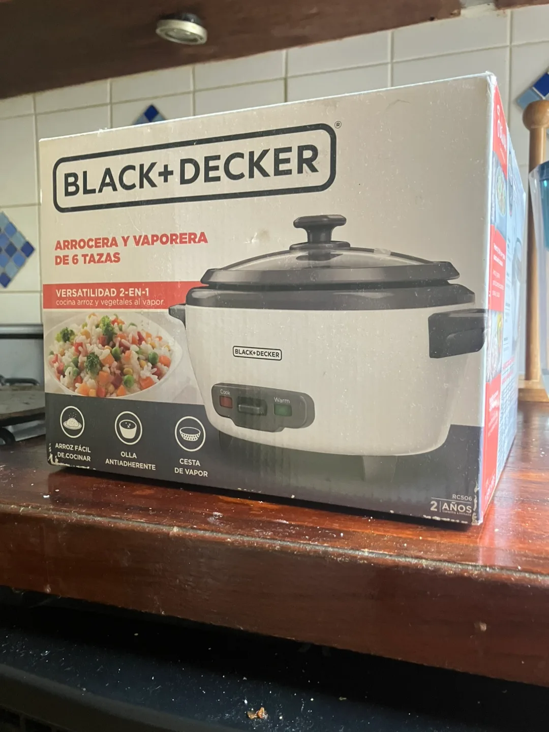 Black+Decker 6-Cup Rice Cooker and Steamer thumbnail