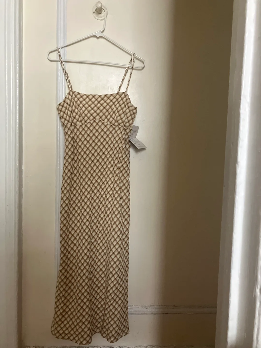 Long summer dress by Le Lis thumbnail