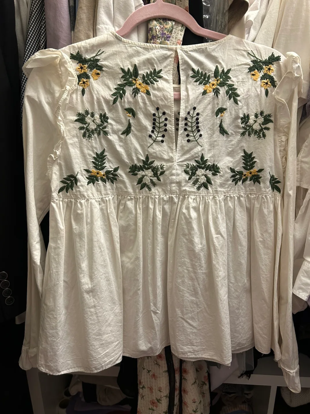 Zara White Embroidered Blouse image indicator(3)
