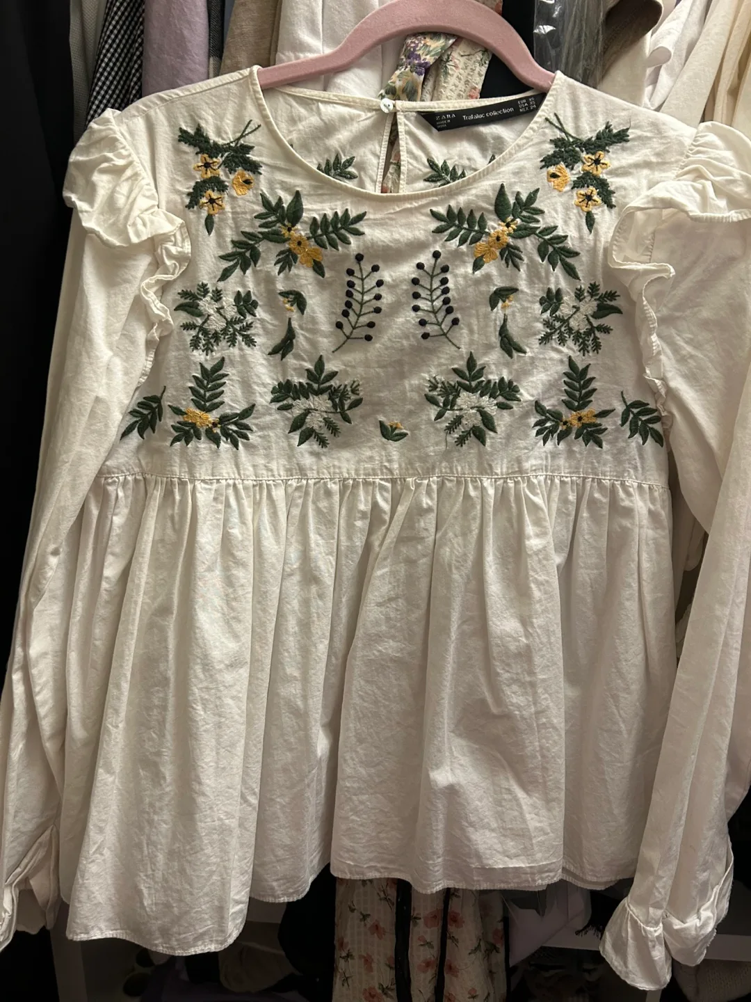 Zara White Embroidered Blouse thumbnail