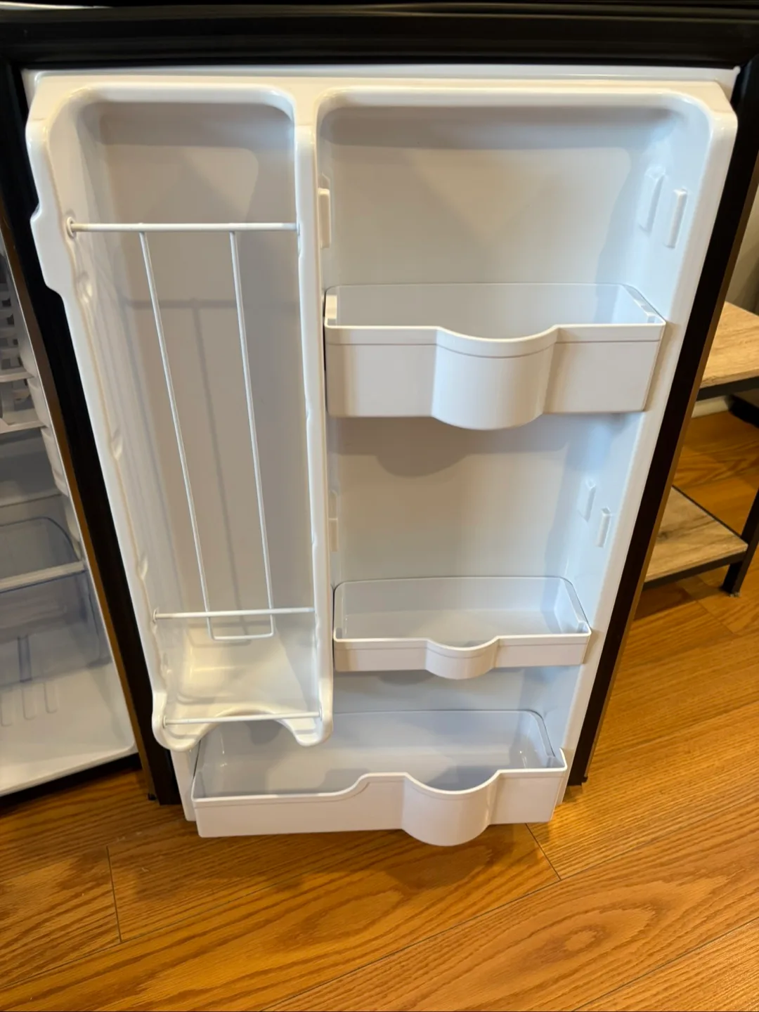 🧊Danby Designer 4.3 cu ft Mini Fridge – Great Condition! image indicator(4)