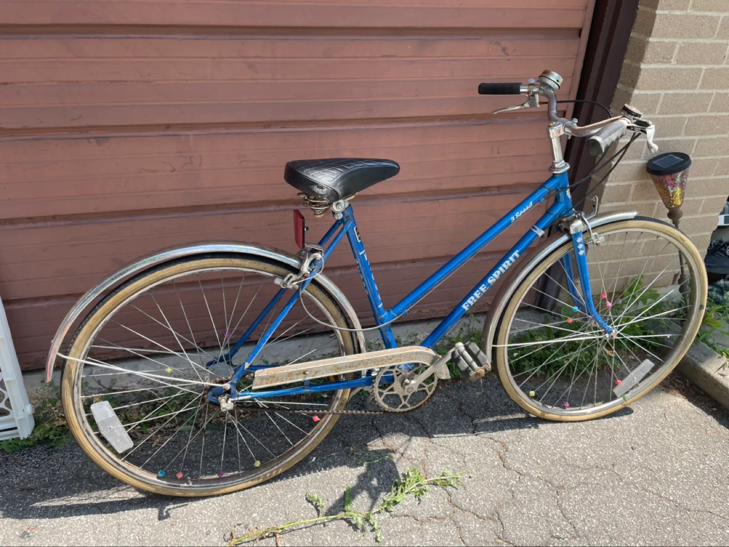 Free Spirit FS 2000 3-Speed Bicycle thumbnail