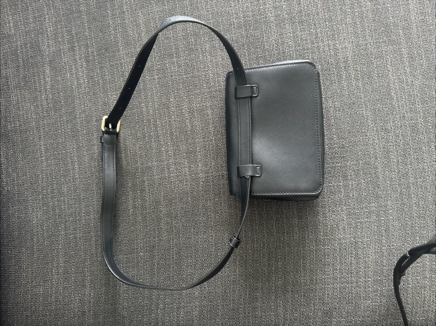 DKNY Black Crossbody and Belt bag image indicator(3)