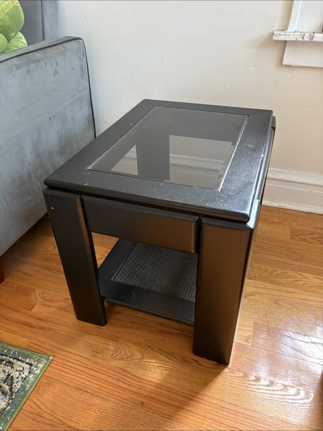 Side Tables (2 available) - photo 3