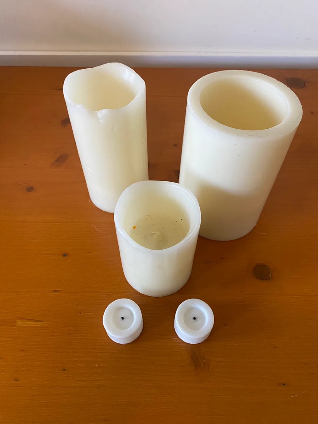 Set of 3 Flameless Candles thumbnail
