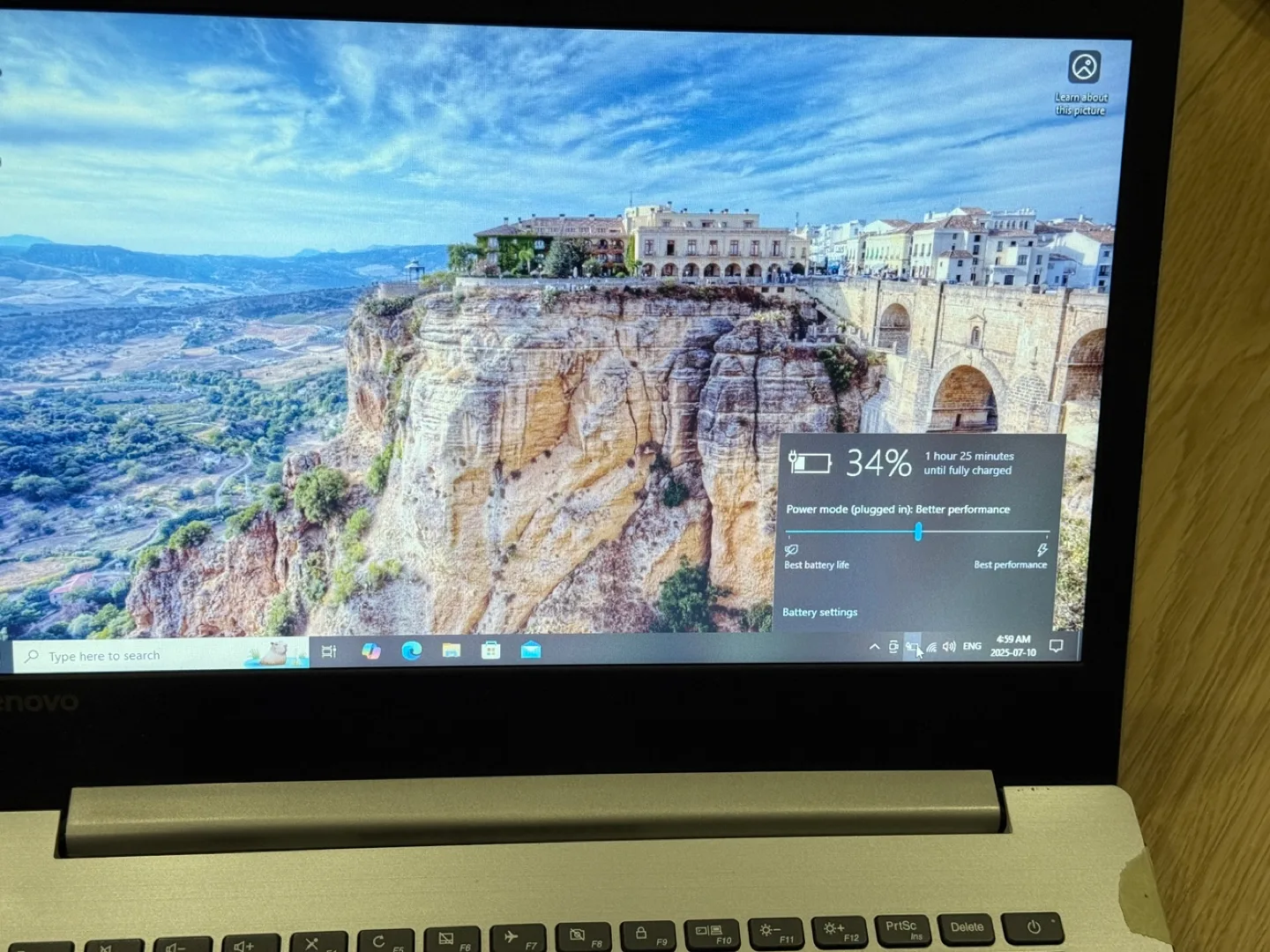 Lenovo IdeaPad 330-14IKB  12 GB RAM, 256 GB SSD + 1 TB HDD image indicator(2)