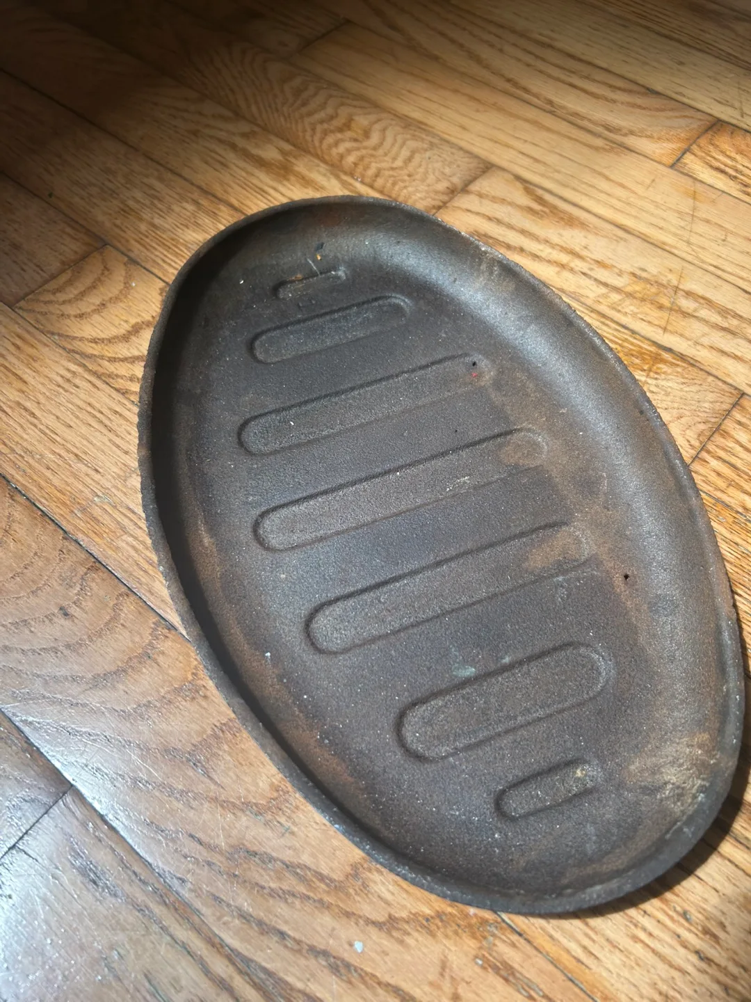 Vintage Berko Bros Cast Iron Grill Pan - Made in Canada thumbnail