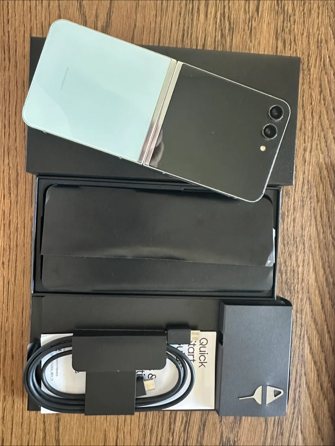 Galaxy Z Flip 5 512GB mint thumbnail