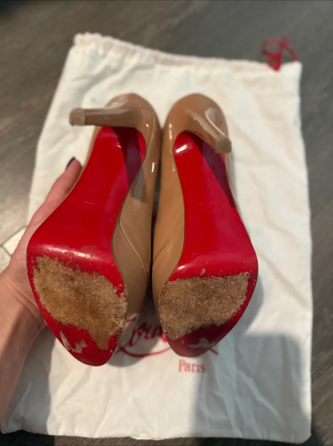 Christian Louboutin Bianca 38 Nude Patent Leather Platform Pumps image indicator(4)