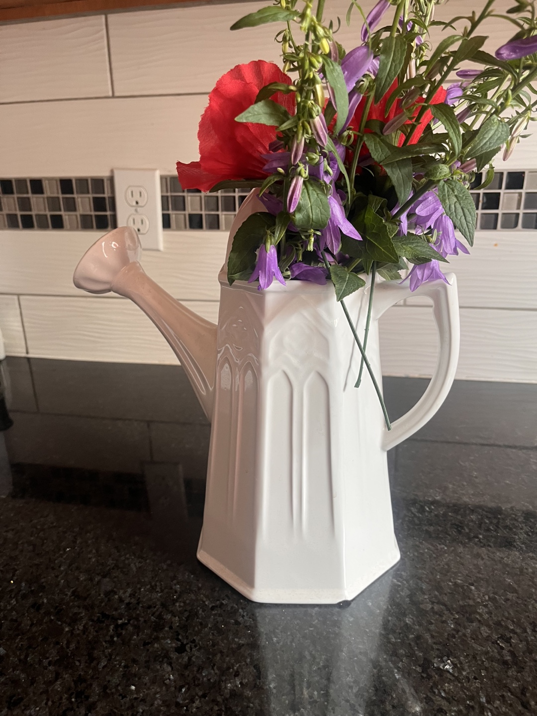 White Ceramic Watering Can Vase - photo 2