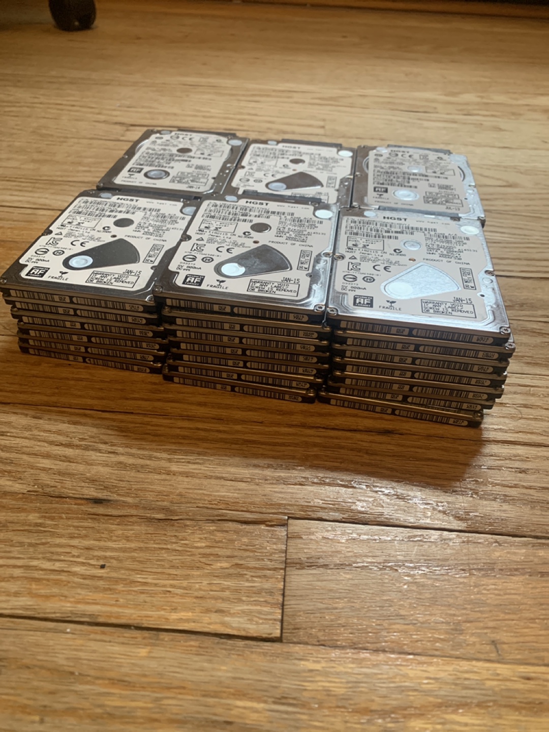 2.5” HGST 500GB SATA Hard Drives - photo 2