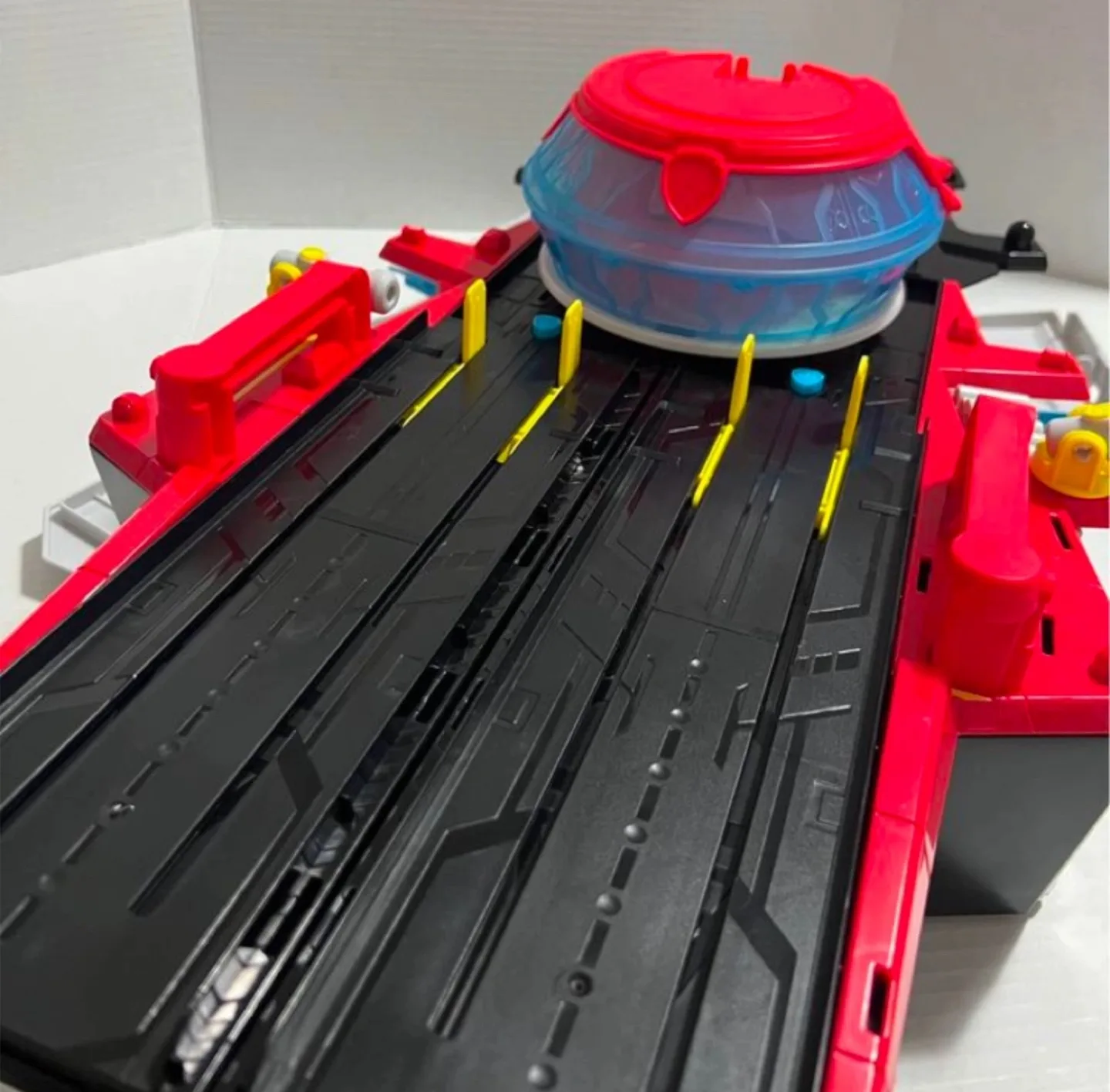 LIKE NEW PAW Patrol Aircraft Carrier HQ Toy image indicator(5)