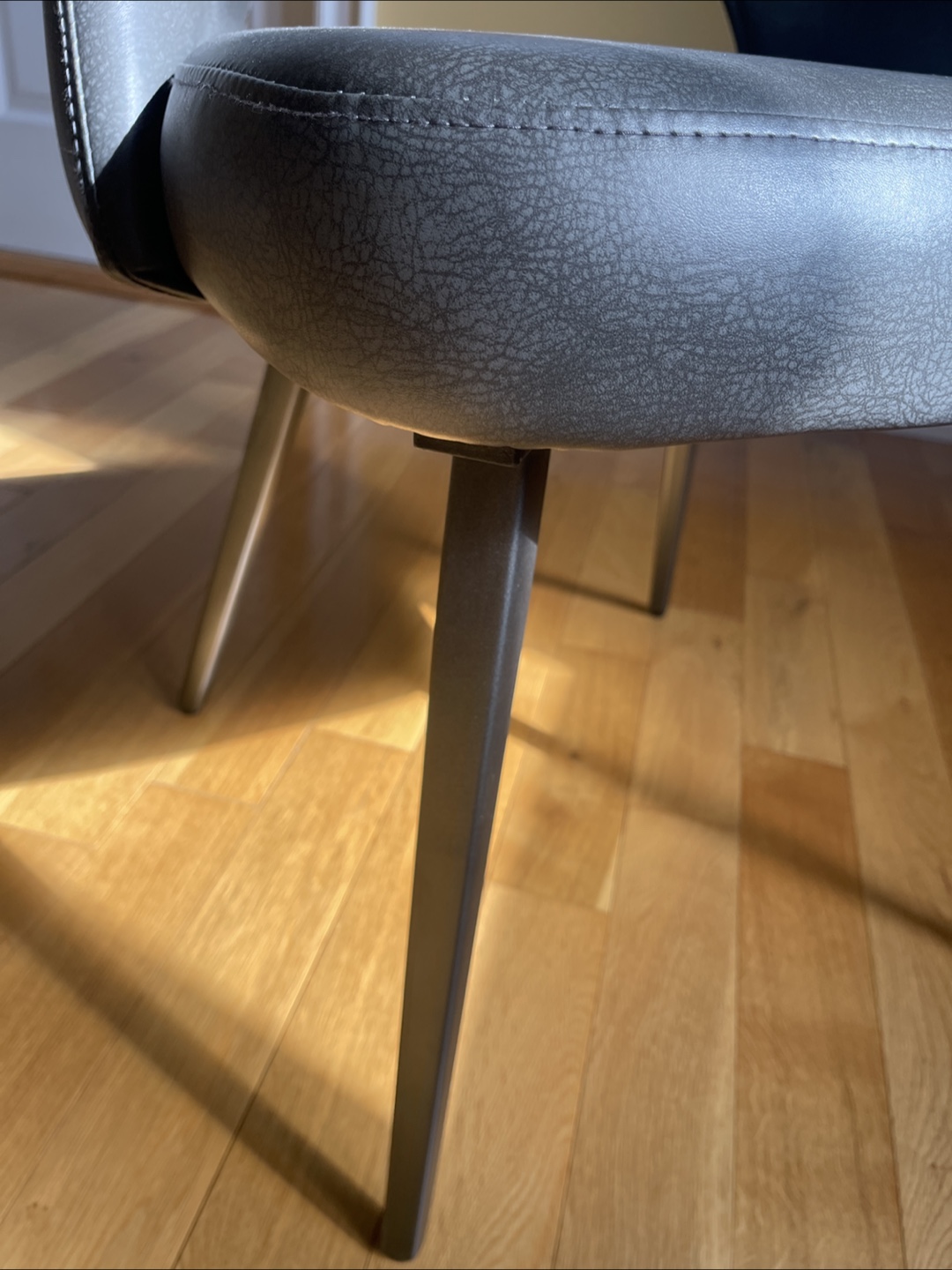 4 Grey Modern Dining Chairs - photo 3