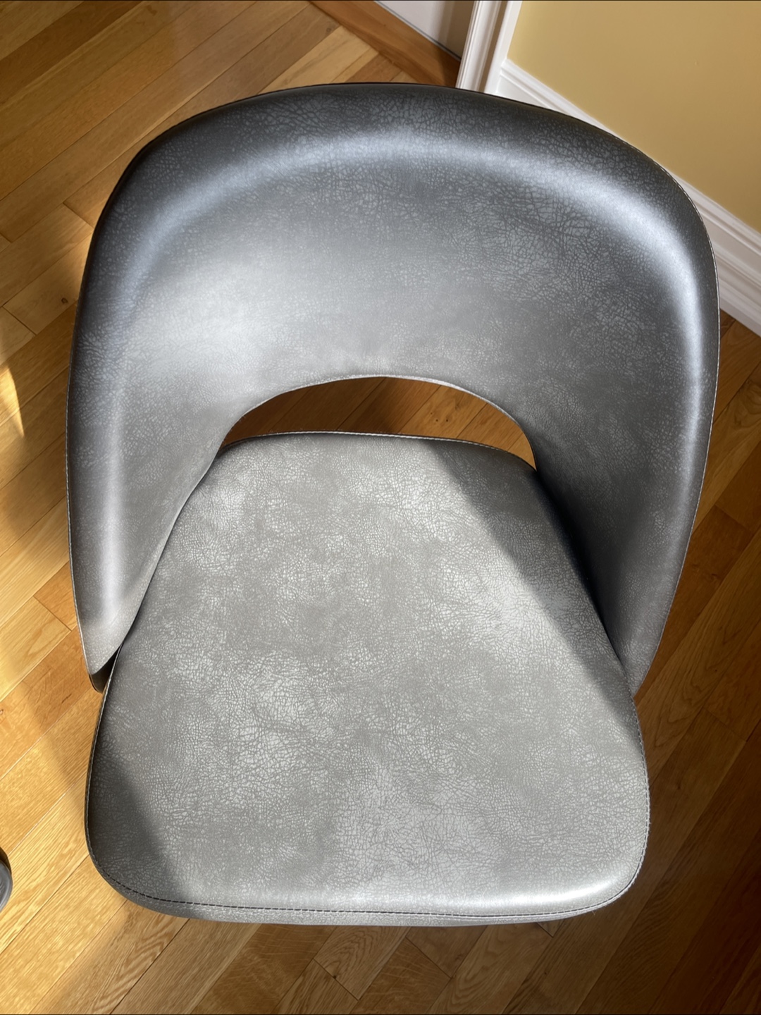 4 Grey Modern Dining Chairs - photo 4