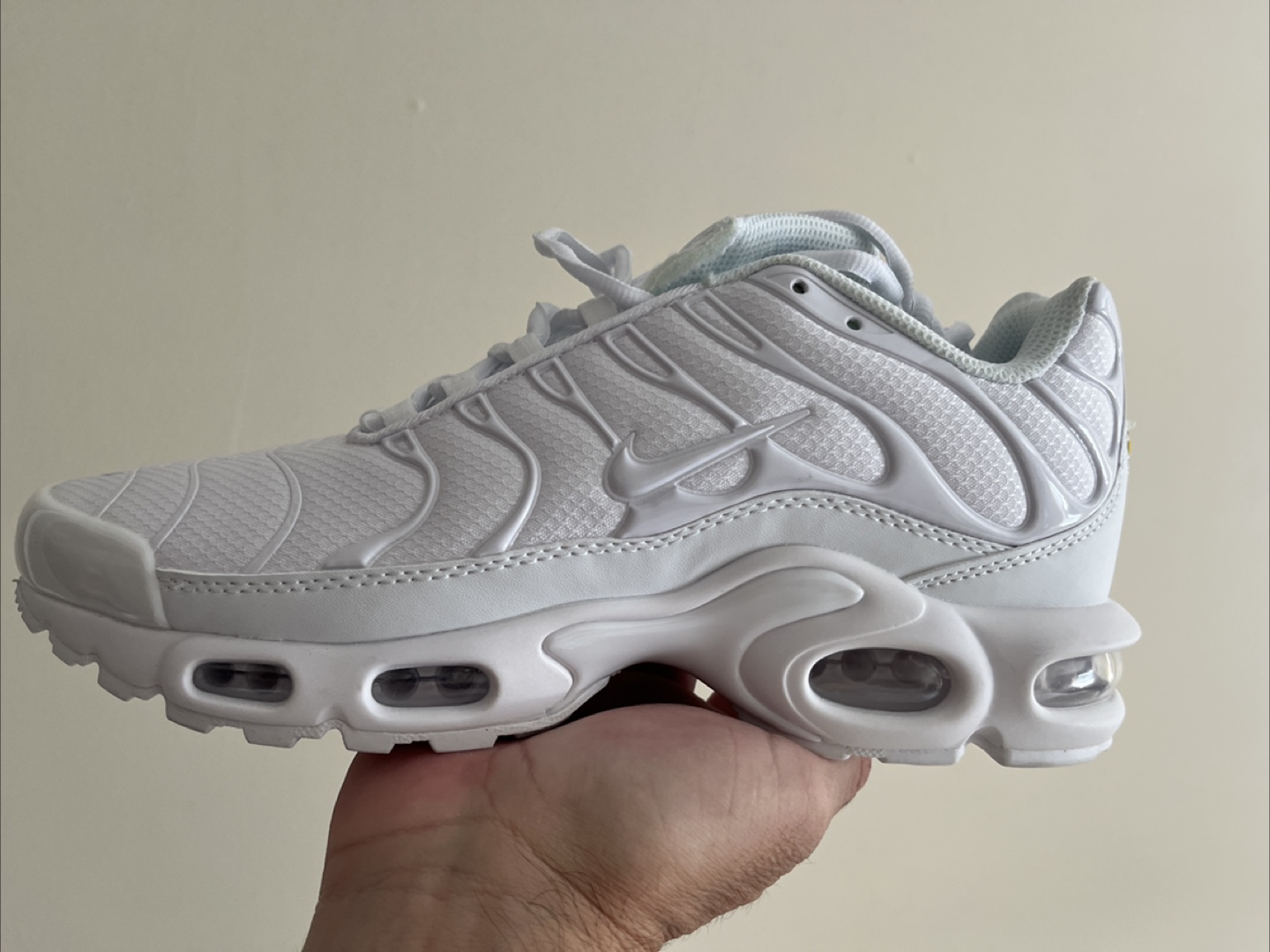Nike Air Max Plus TN Triple White – Brand New - photo 2