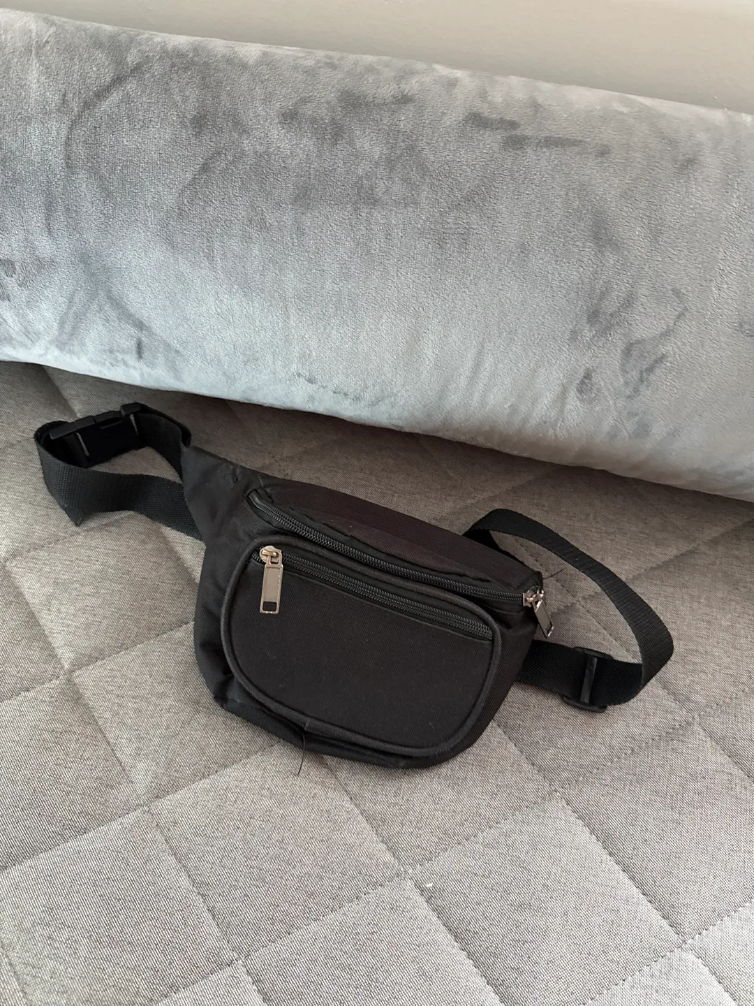 Black Fanny Pack thumbnail