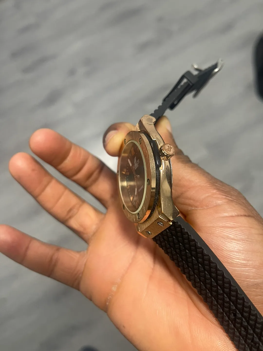 Hublot Big Bang Collection Watch image indicator(5)