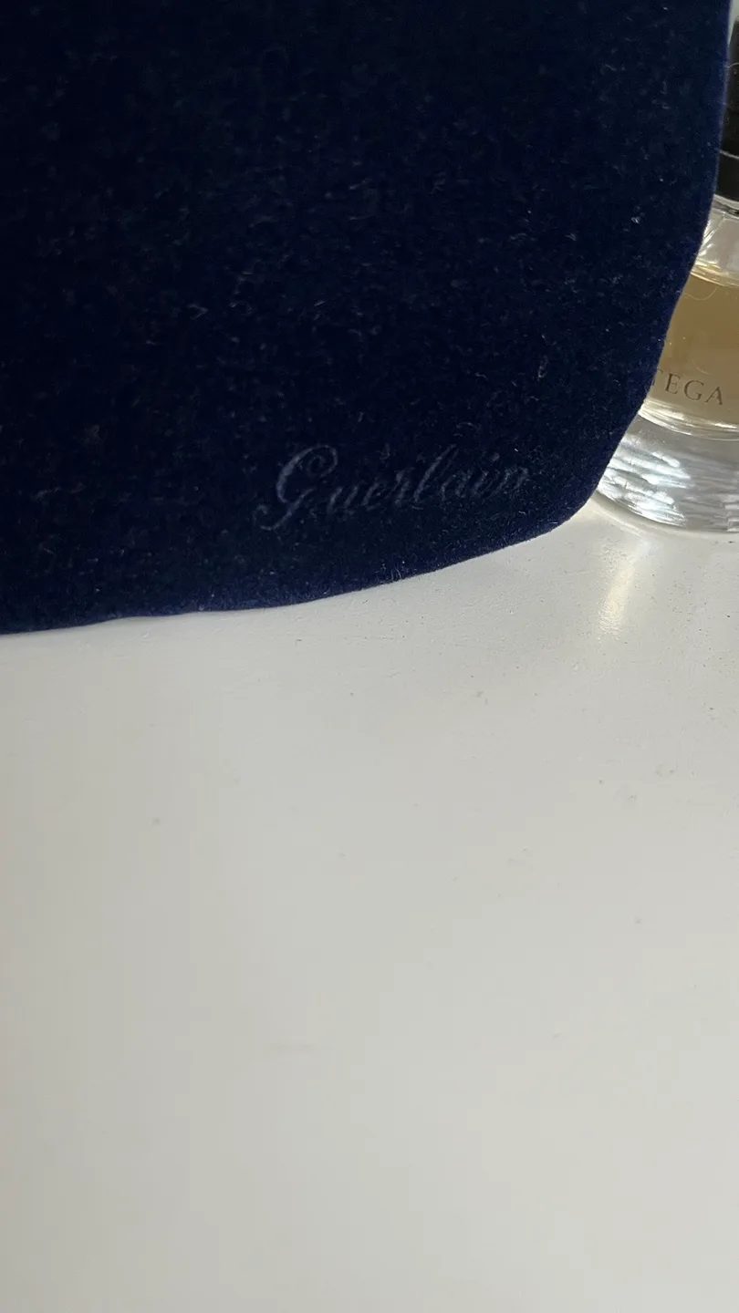Guerlain Navy Blue Velvet Makeup Bag image indicator(3)