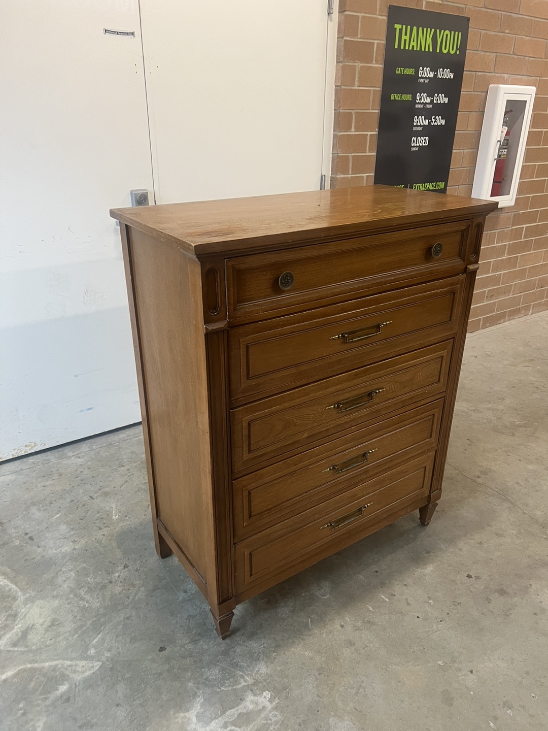 Wooden 5-Drawer Dresser - photo 2