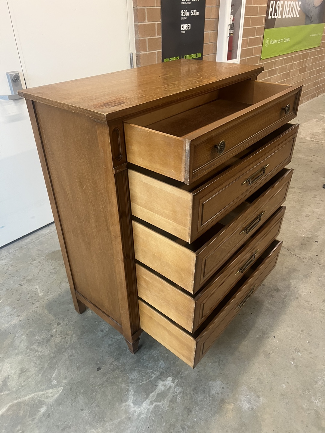 Wooden 5-Drawer Dresser - photo 5