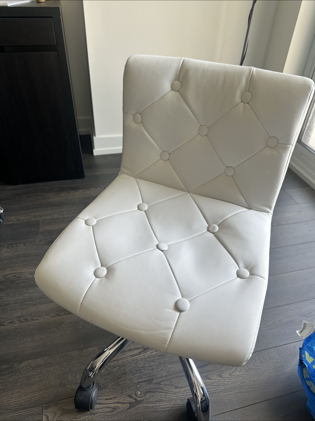 White Tufted Office Chair