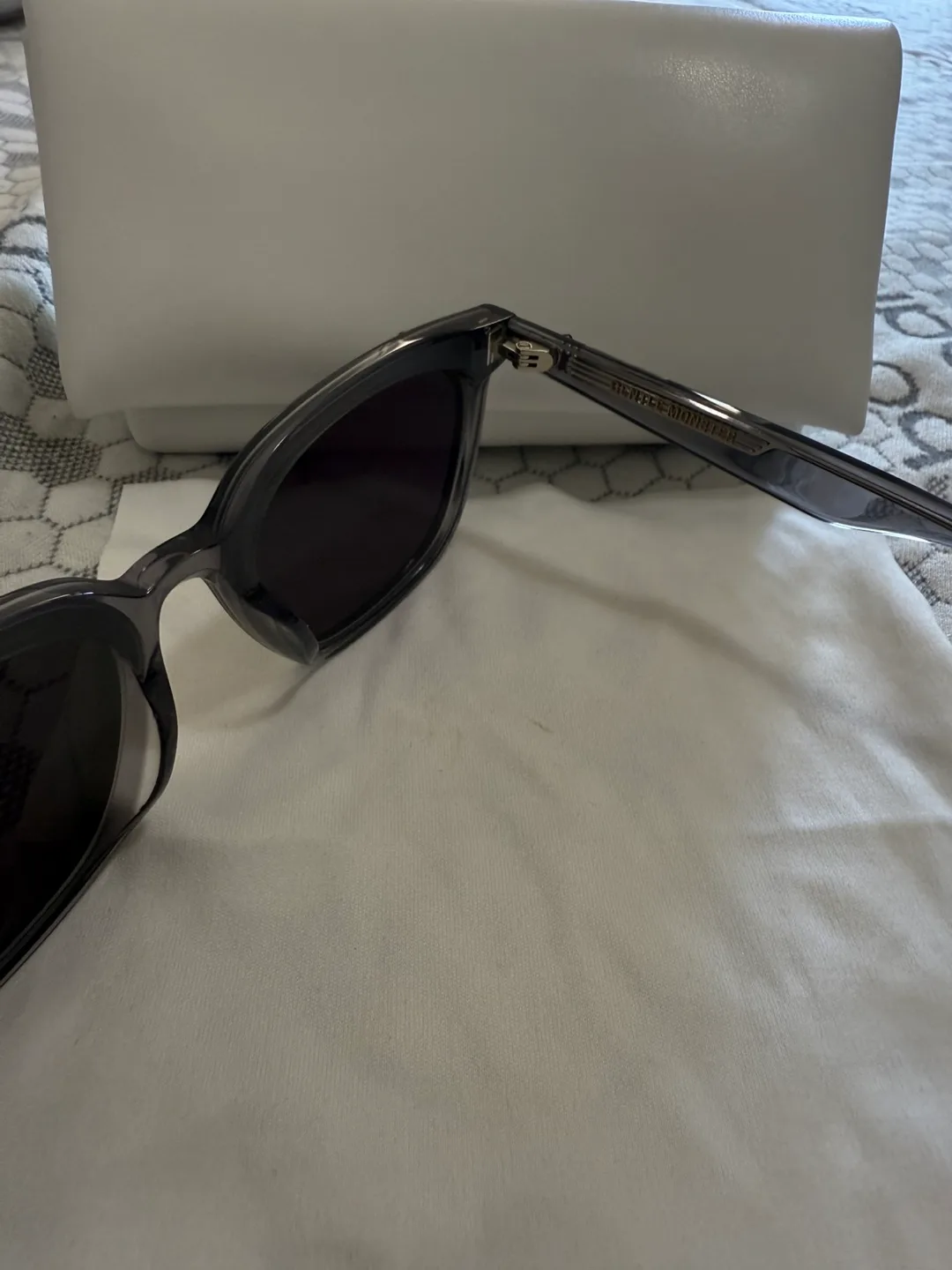 Gentle Monster Heizen 01 Sunglasses image indicator(2)