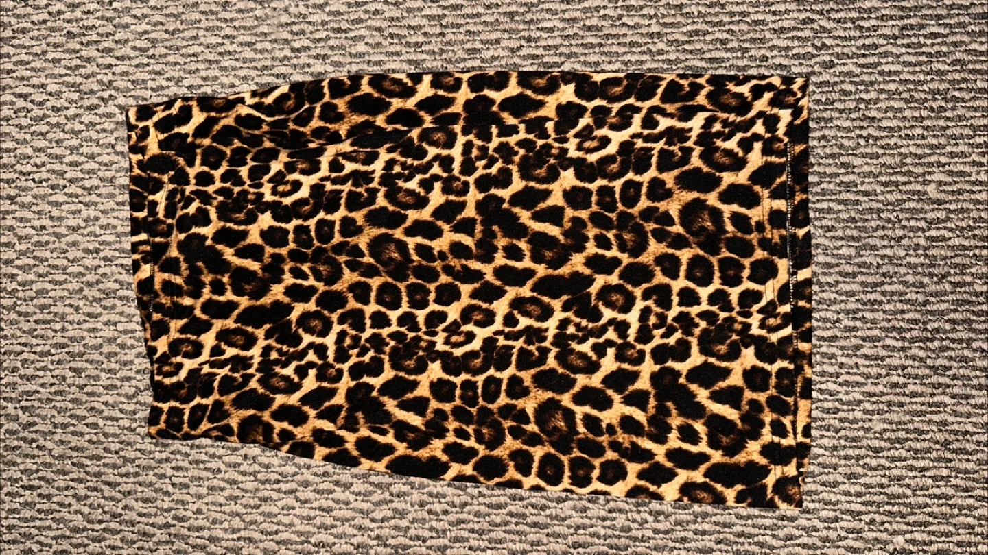 Clothing sale thumbnail