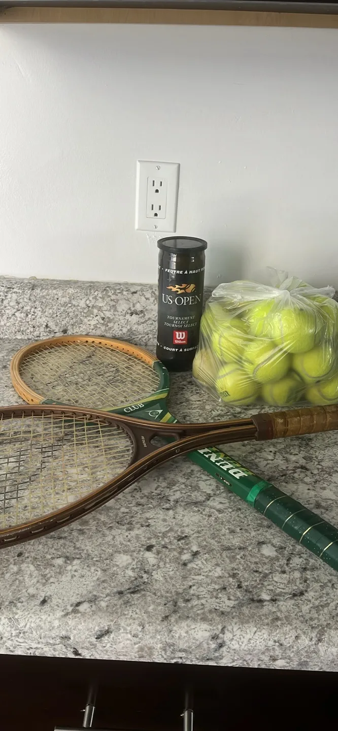 Dunlop Tennis Racquets thumbnail