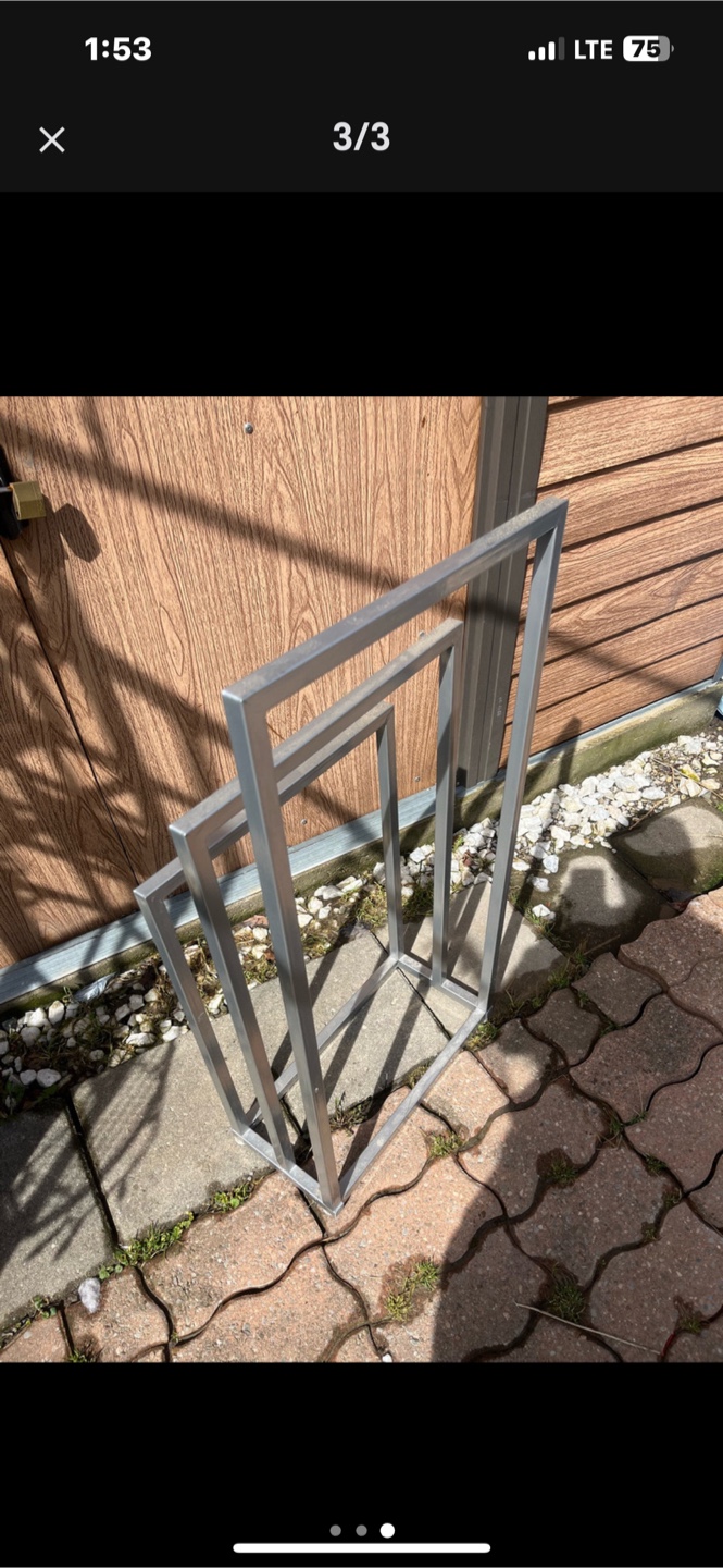 Silver Metal Towel Rack - photo 2