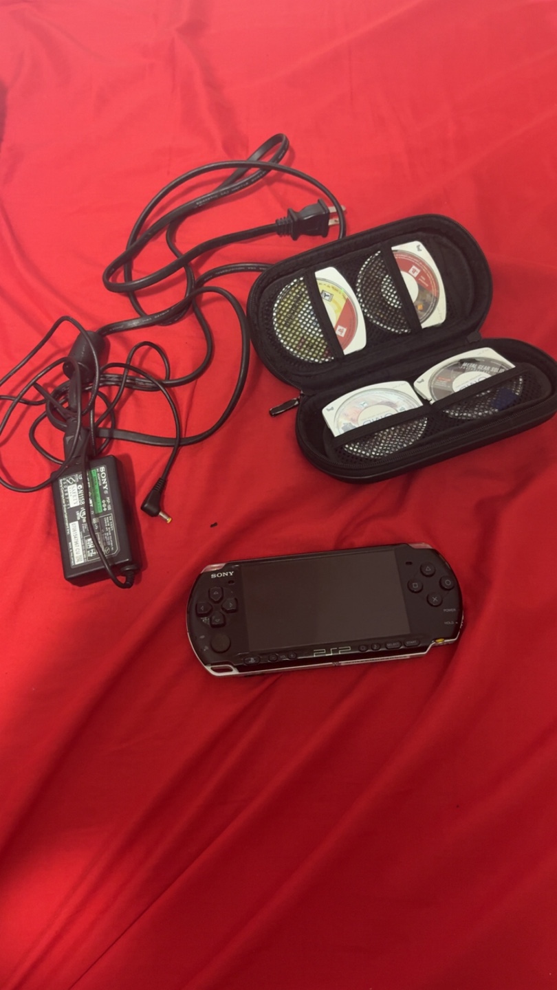 Sony PSP 3001 w/ Games & Charger