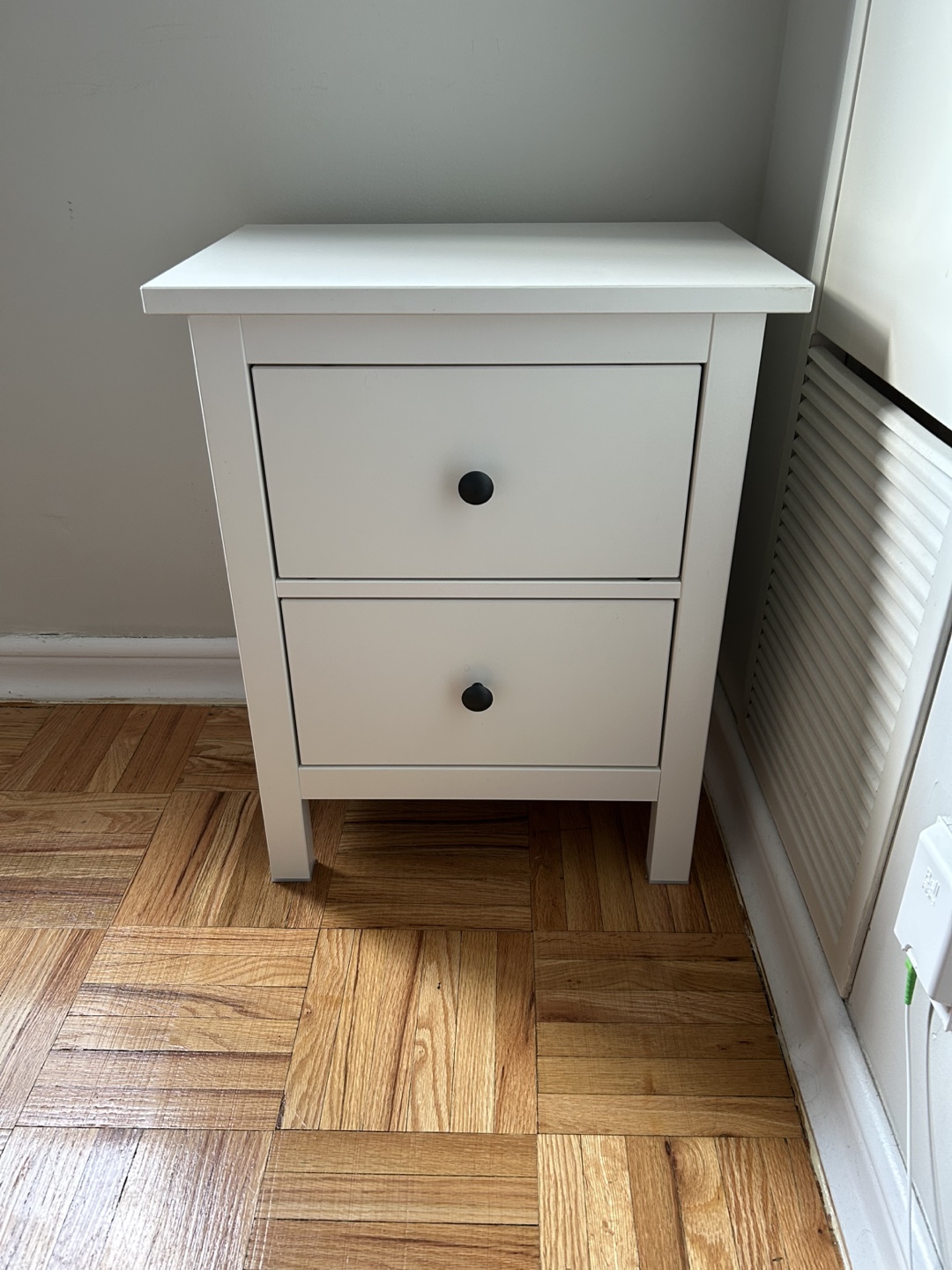 IKEA Hemnes White Nightstand - photo 2