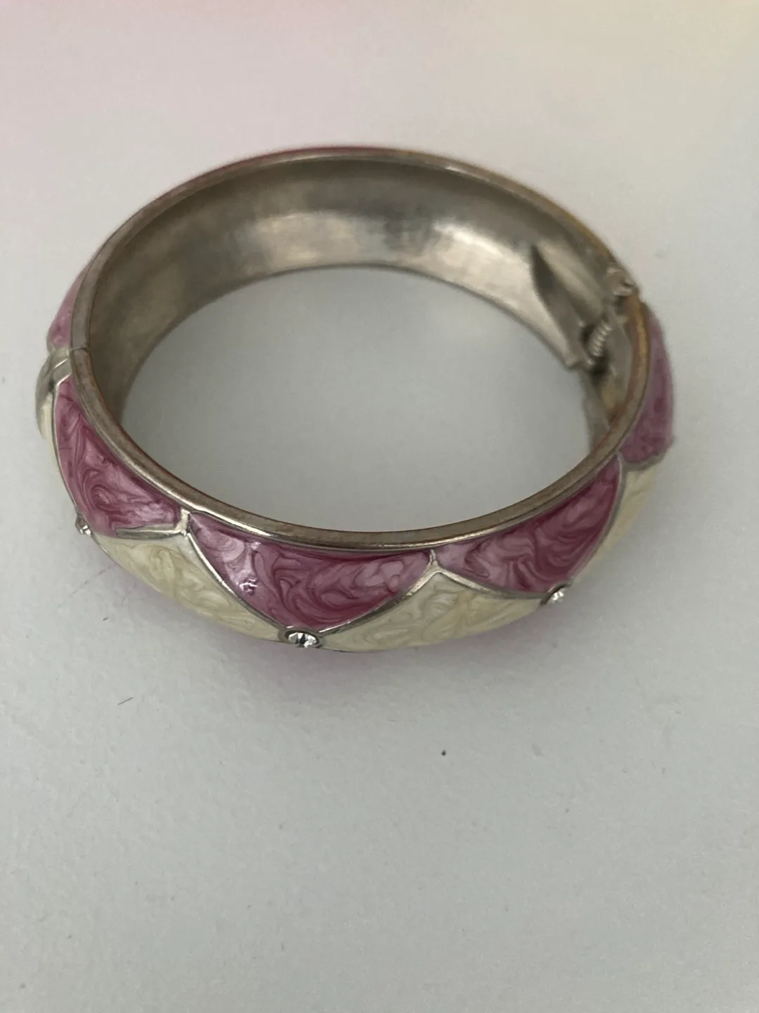 🇨🇦🍁Pink & White Bangle Bracelet thumbnail