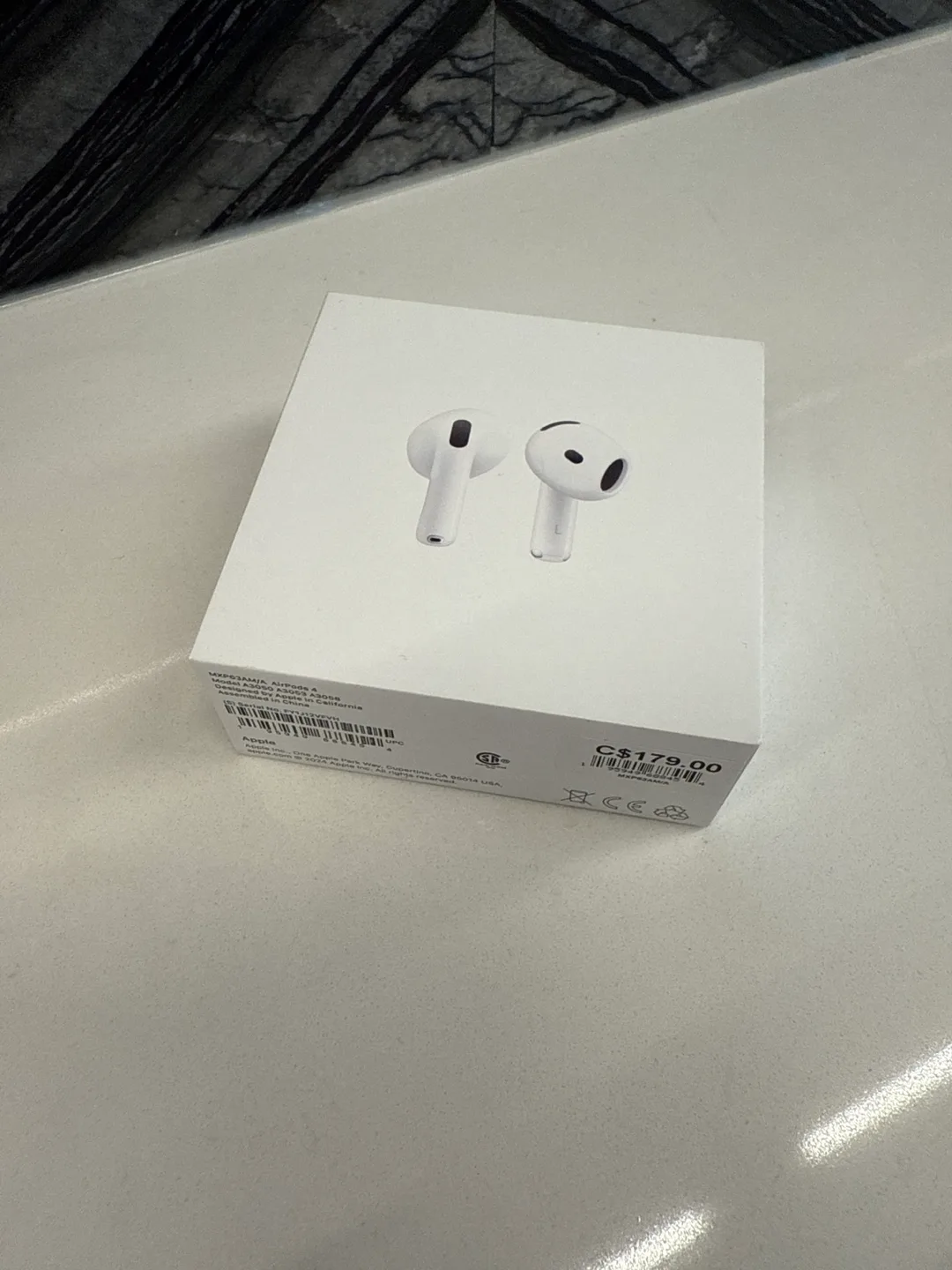 New Apple AirPods 4 thumbnail
