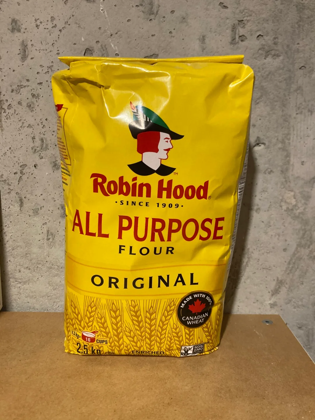 🇨🇦🍁PLS READ DESCRIPTION: Robin Hood All Purpose Flour - 2.5 kg thumbnail
