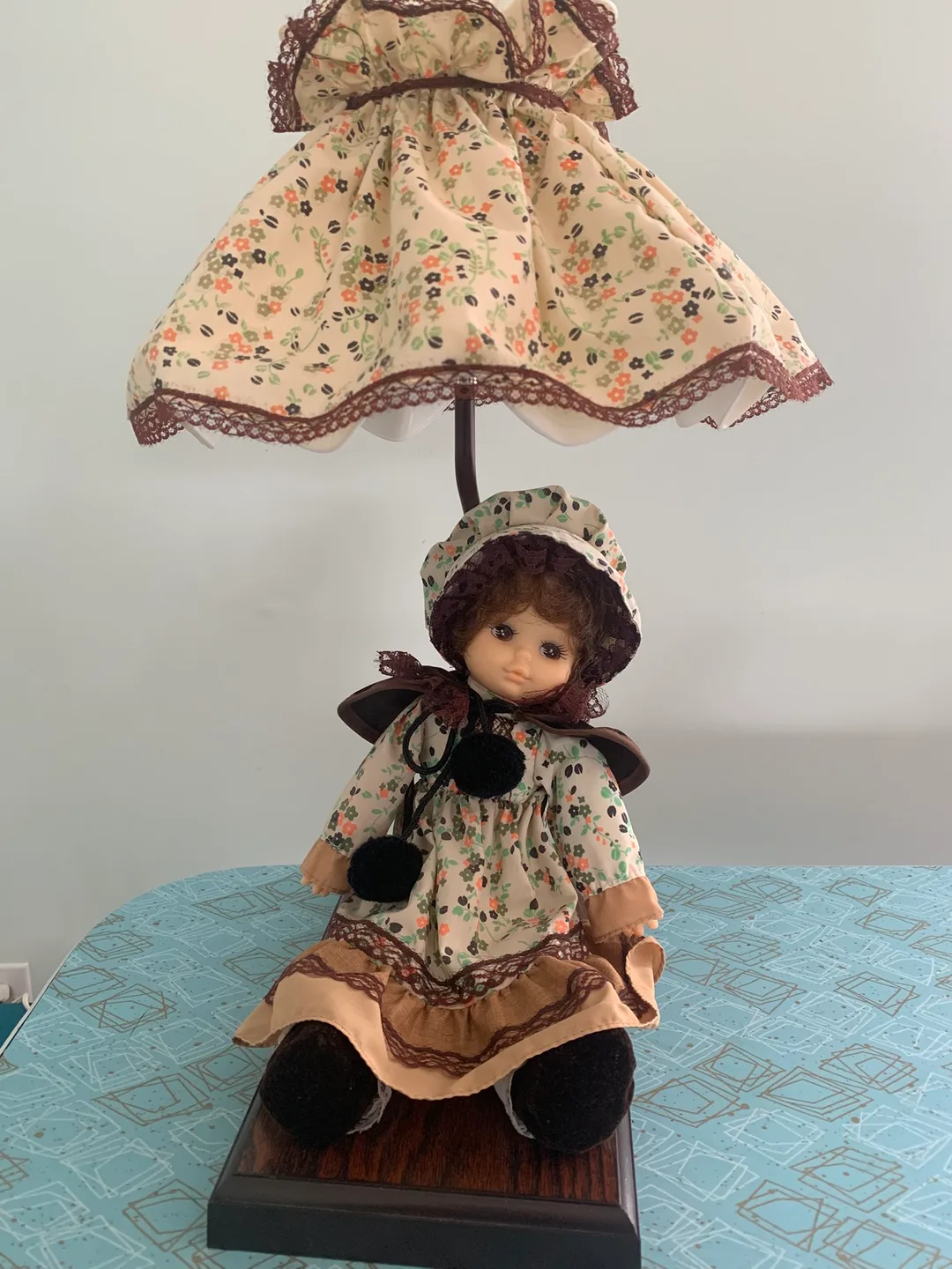 Vintage Doll Lamp with Floral Shade image indicator(2)