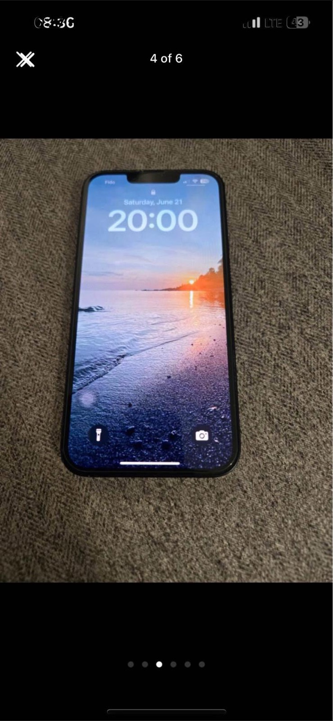 iPhone 13 256 GB - Black - Cases Included
