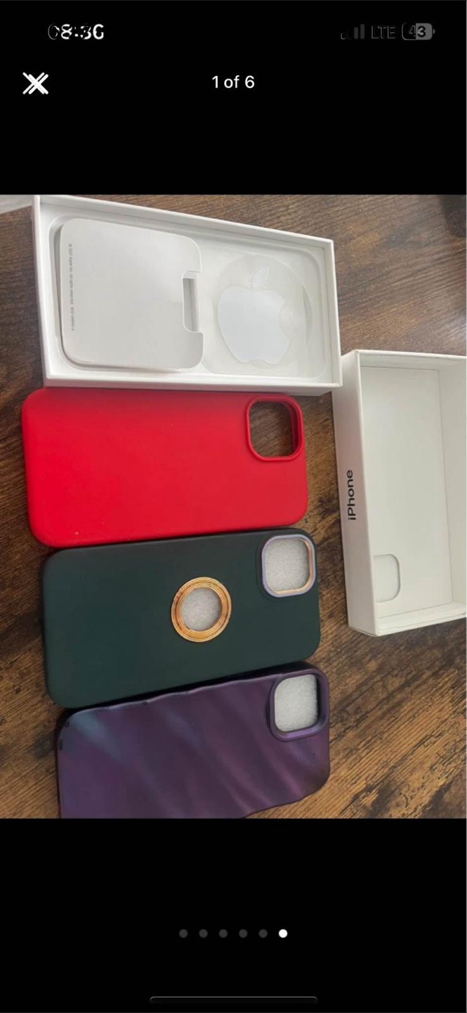 iPhone 13 256 GB - Black - Cases Included - photo 5