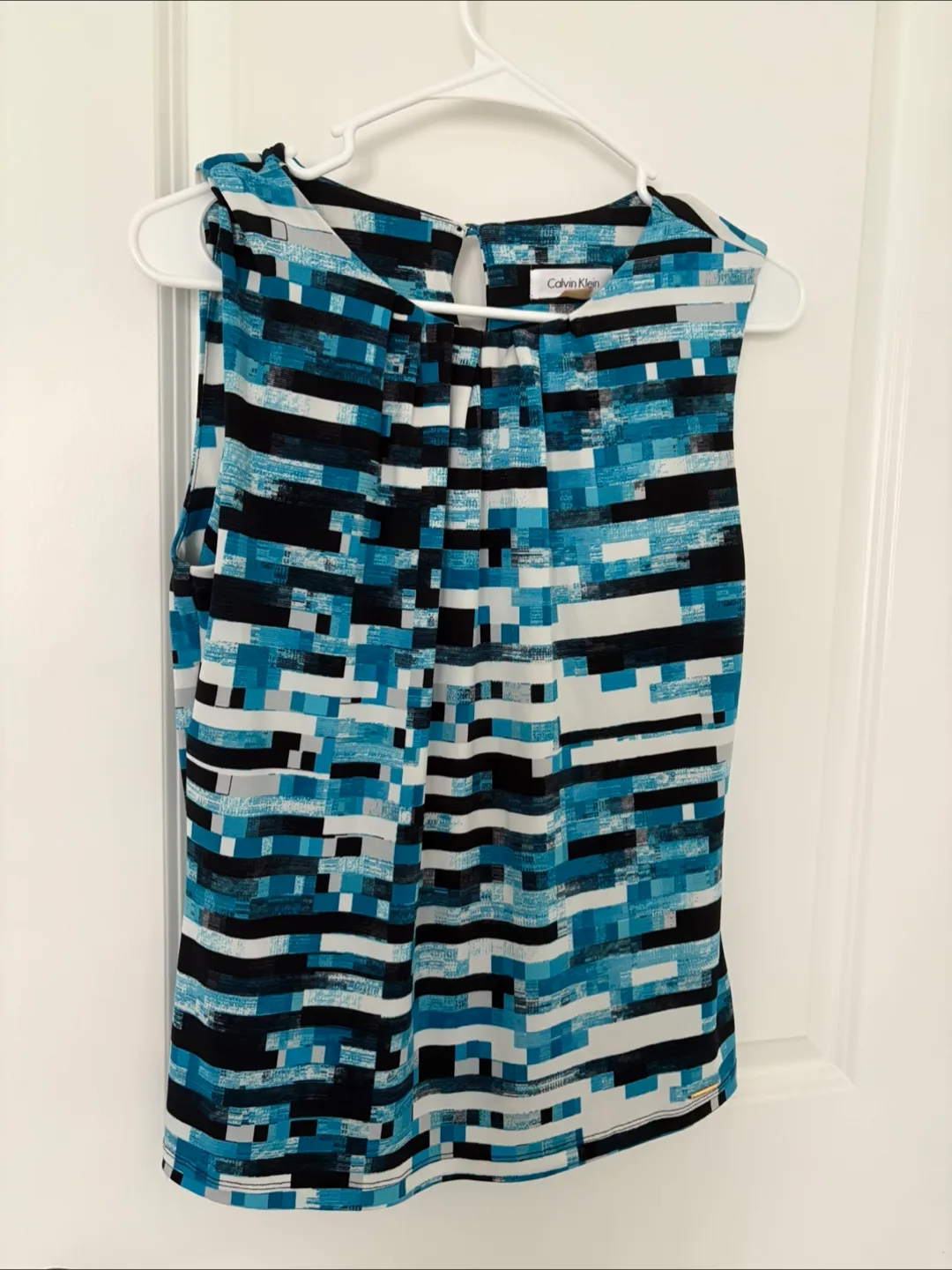 Calvin Klein Blue Patterned Sleeveless Top thumbnail