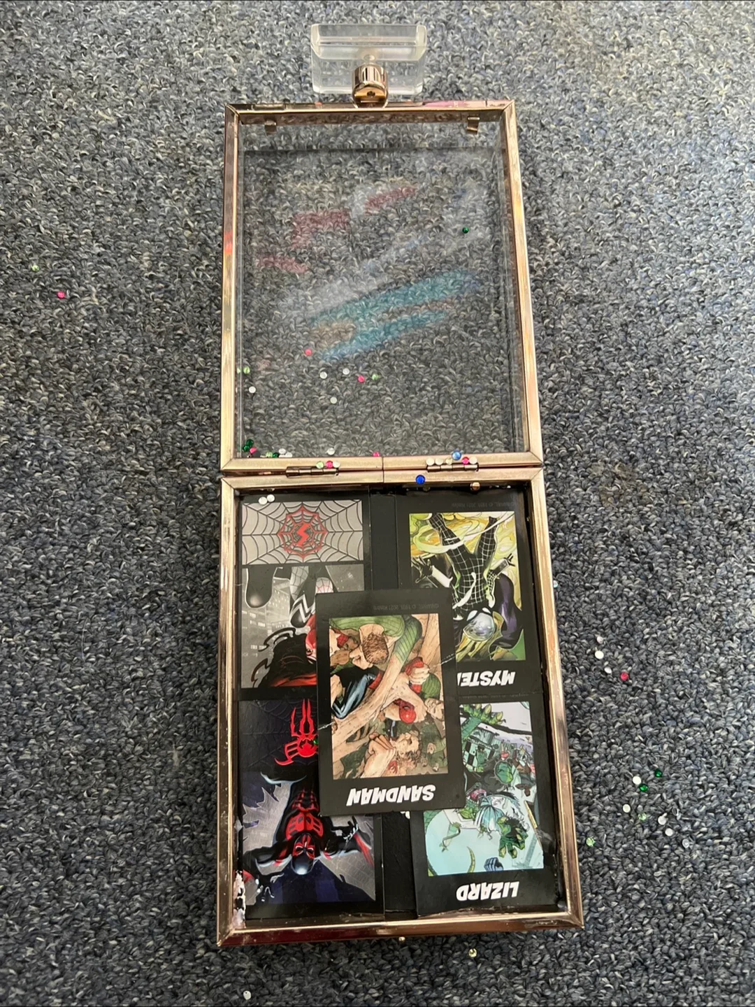 Paris Marvel Comic Book Clutch image indicator(2)