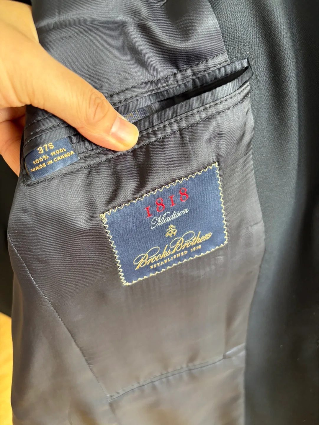 Brooks Brothers 1818 Madison Blazer, Size 37S Navy image indicator(2)