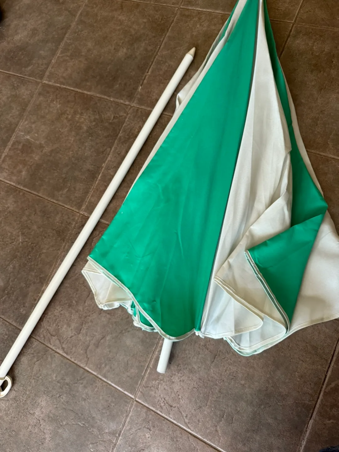 Green & White Beach Umbrella - 🏖️ Beach 🍁🇨🇦 thumbnail