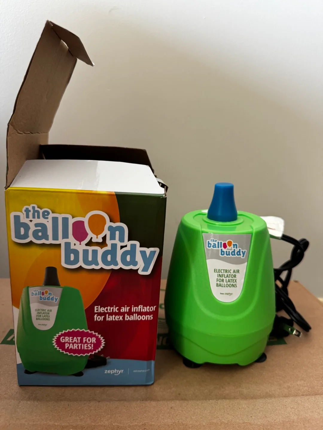 The Balloon Buddy Electric Air Inflator - USED ONCE thumbnail