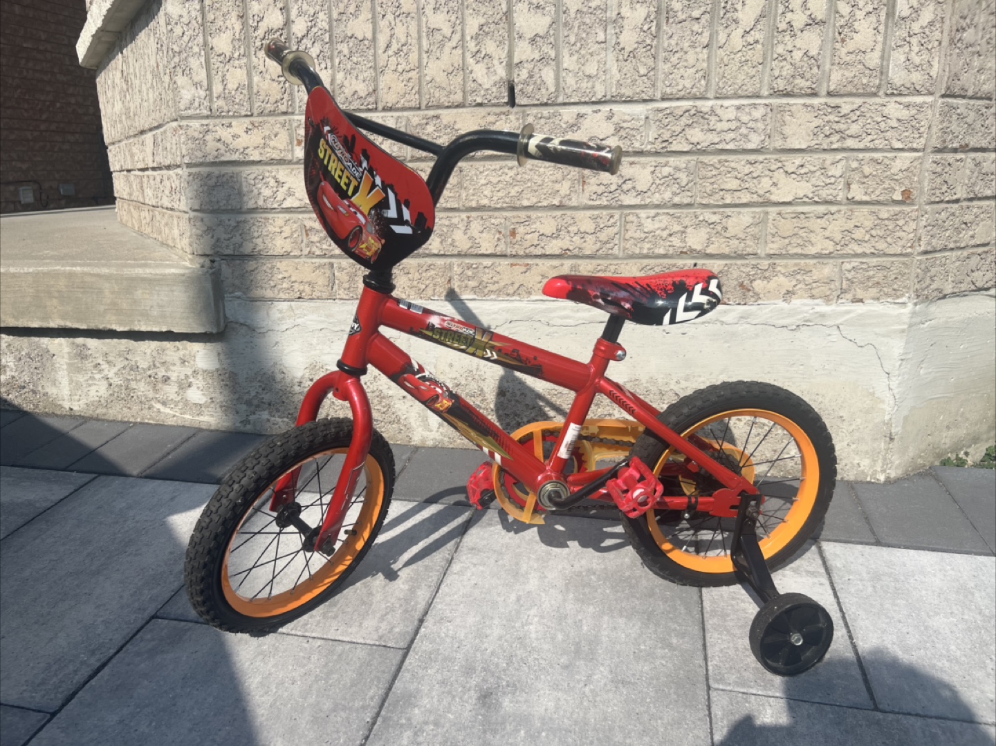 Disney Cars Lightning McQueen Kids Bike