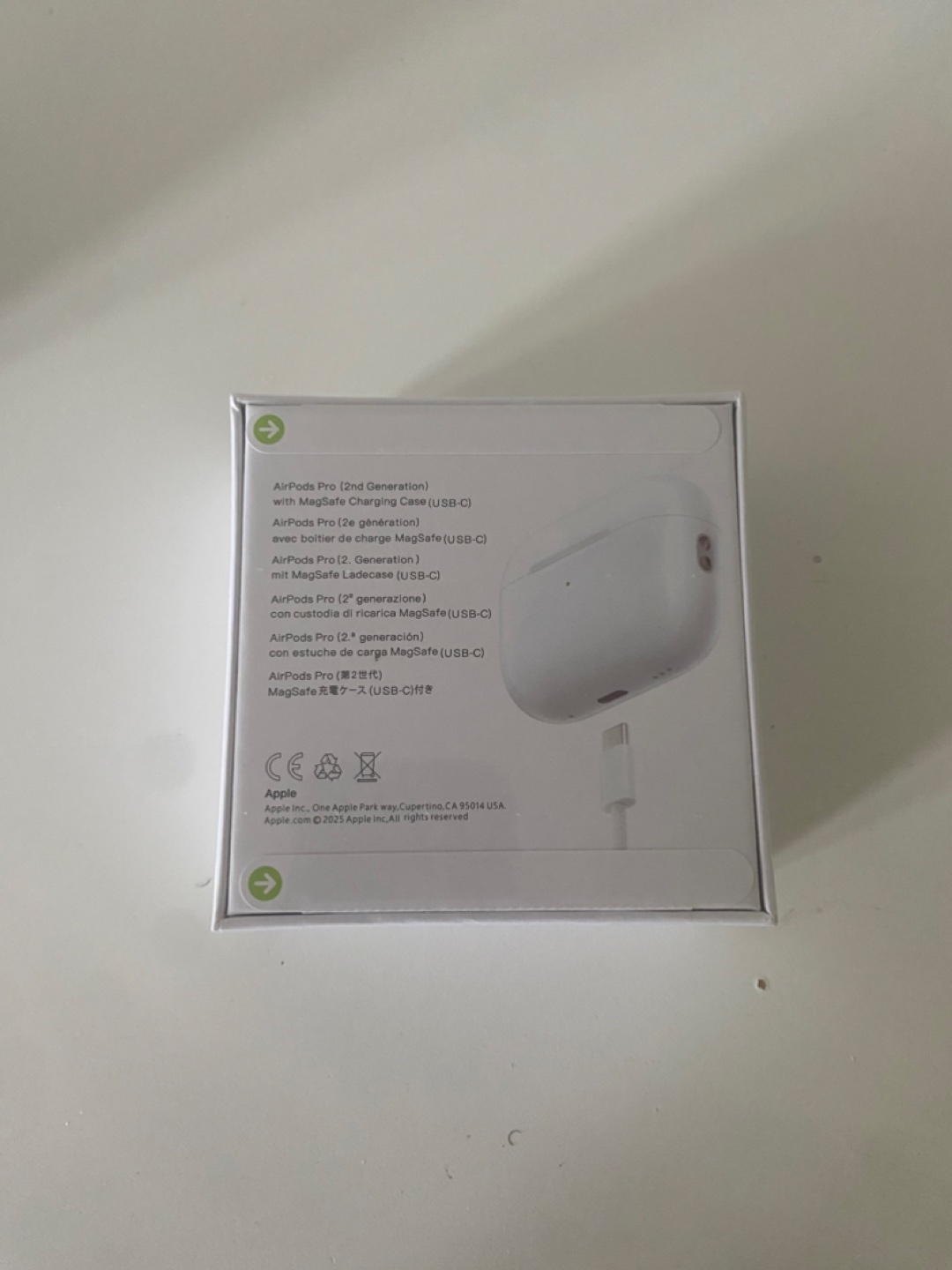 (BNIB) AirPods Pro 2 usb-c - photo 3