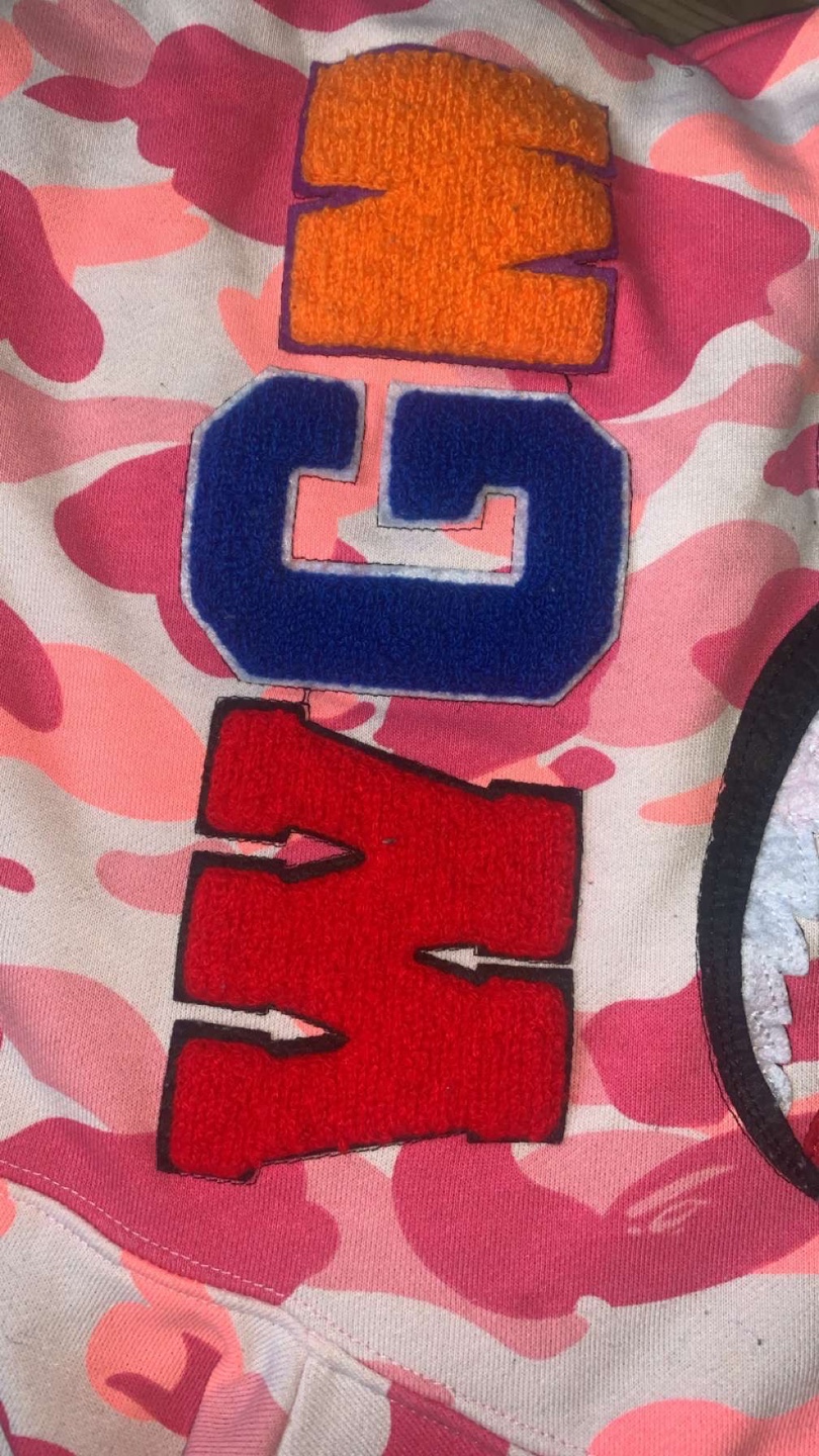 BAPE Pink Camo Hoodie - photo 2