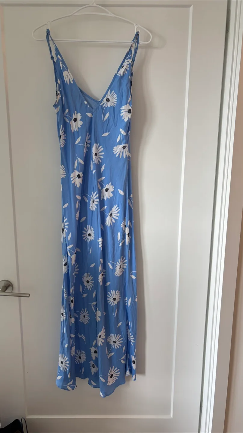 ASOS Design Blue Floral Dress - Size US 6 thumbnail