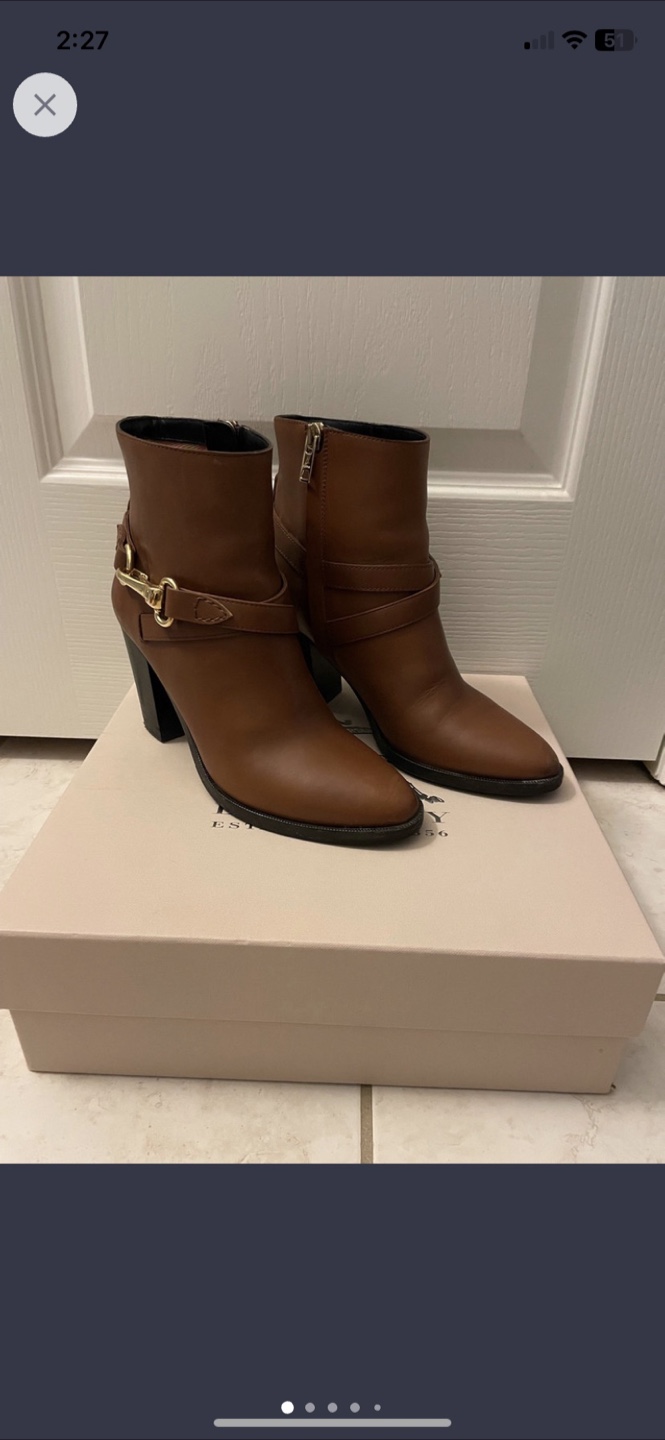 Burberry Brown Leather Heeled Ankle Boots