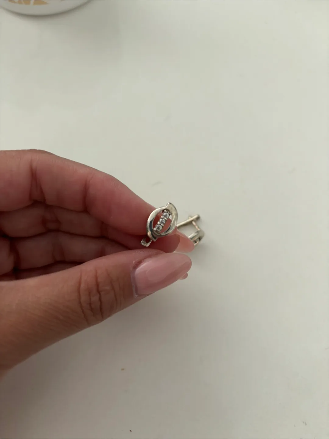 Silver Earrings image indicator(3)